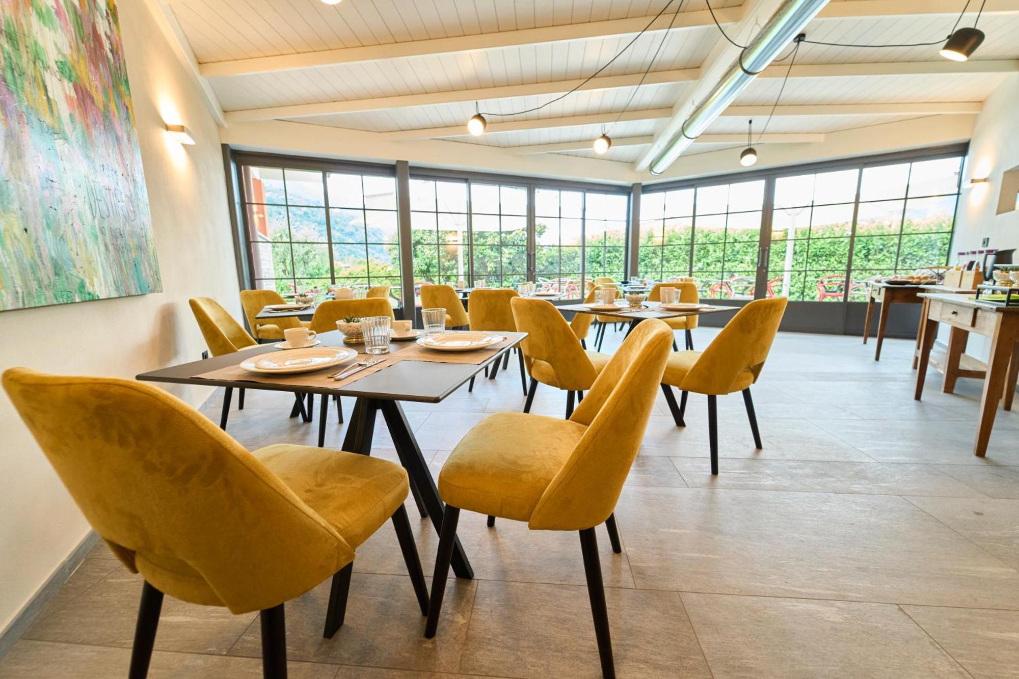 קנוביו Hotel Villa Cuserina מראה חיצוני תמונה
