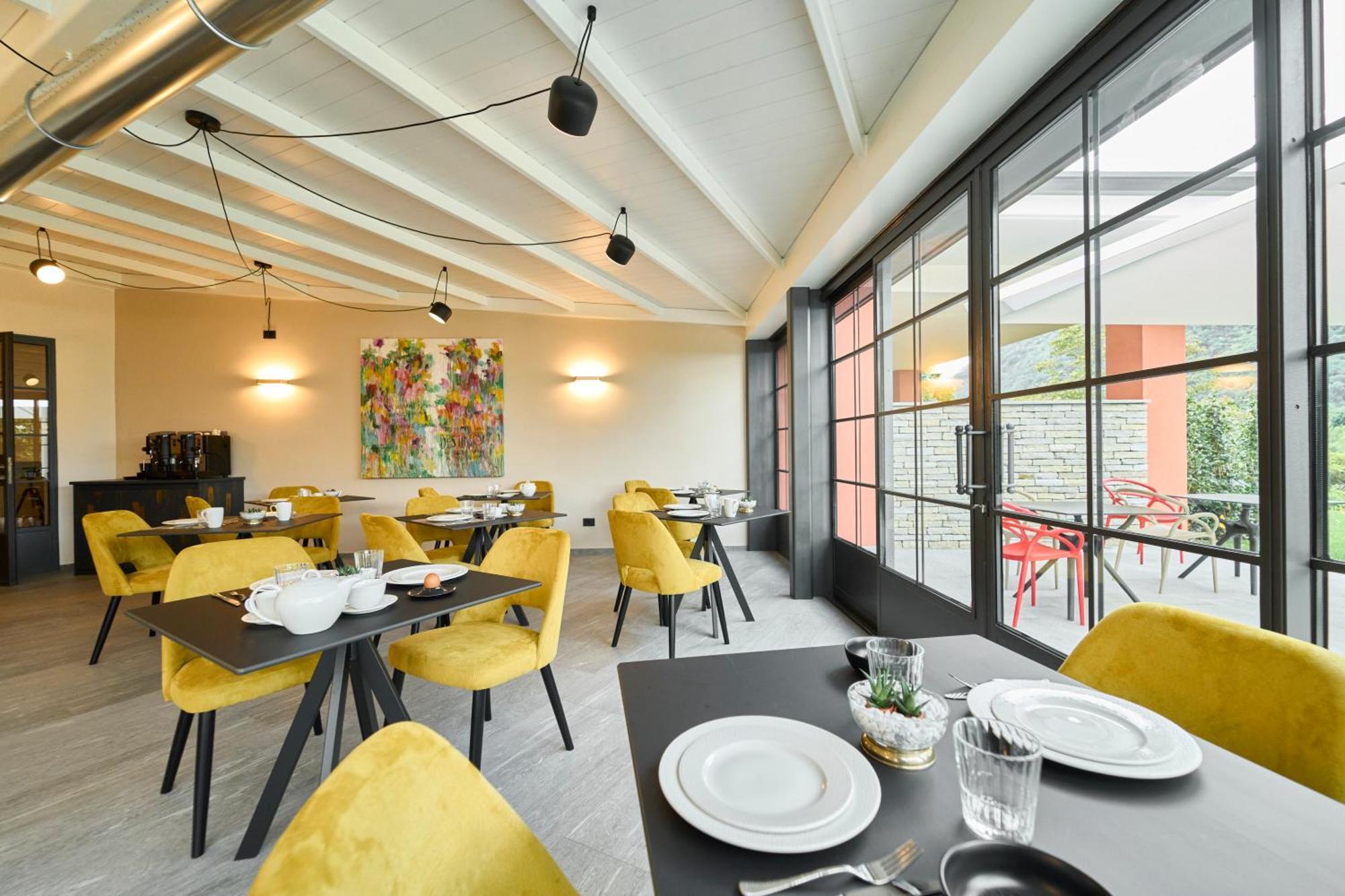 קנוביו Hotel Villa Cuserina מראה חיצוני תמונה