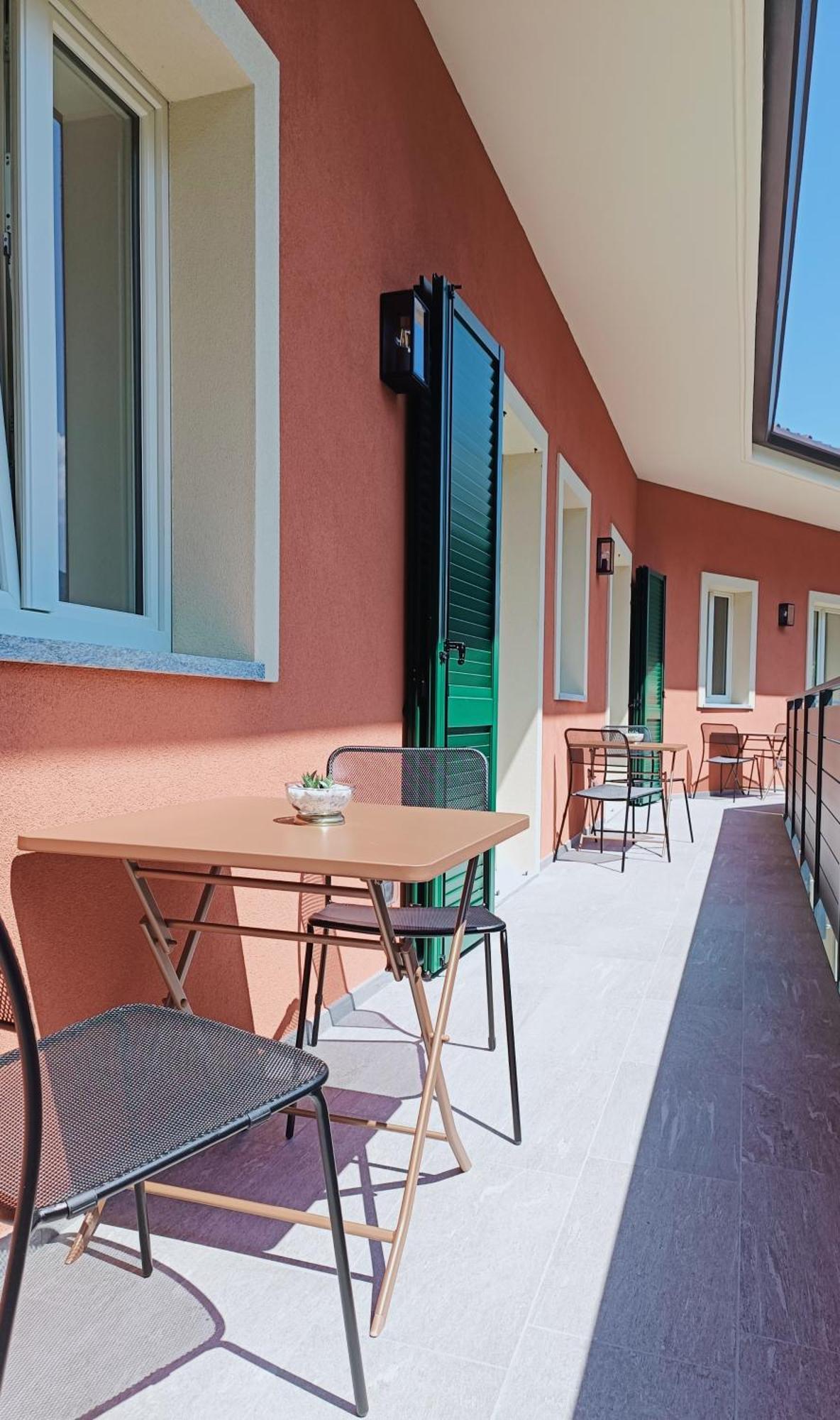 קנוביו Hotel Villa Cuserina מראה חיצוני תמונה
